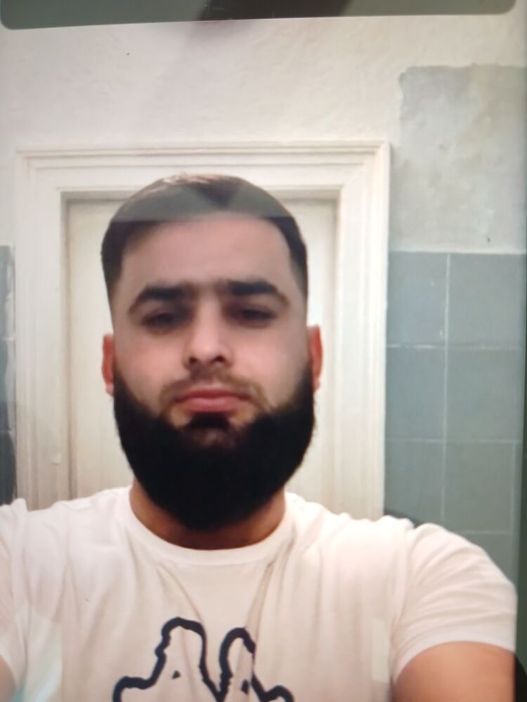  52589624  , 40 ,    