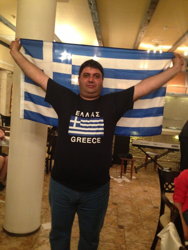  19370654  Aleksandros, 54 ,    