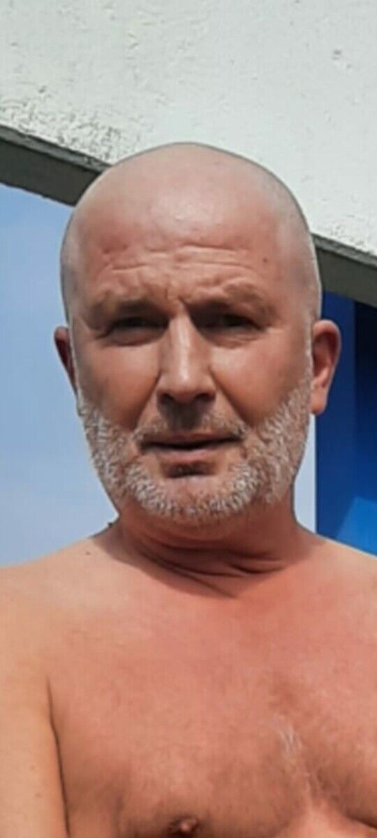  21743474  Alexander, 62 ,    