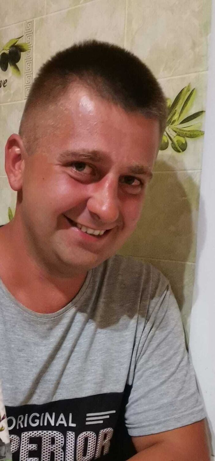  44094614  , 32 ,    