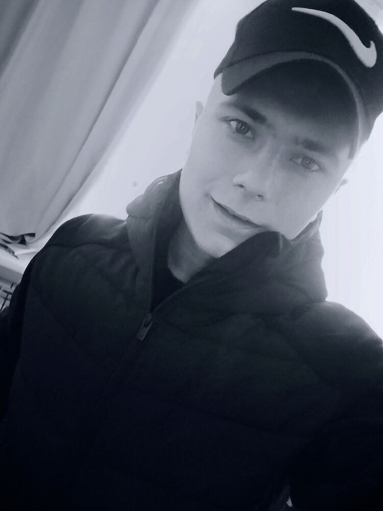  46804044  , 21 ,    