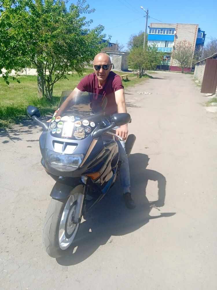  26930364  , 51 ,    