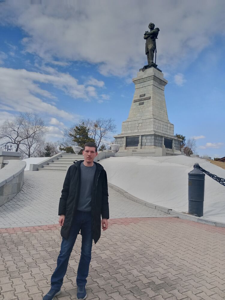  42368314  Vitaly, 36 ,    