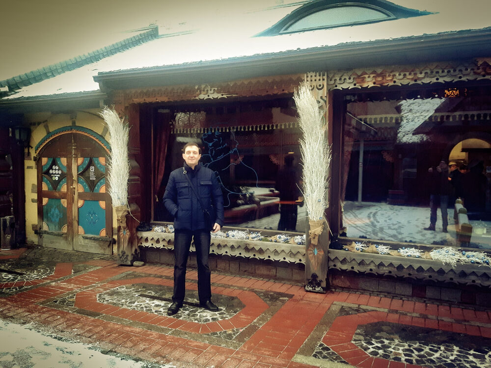  10948534  Jezy, 61 ,    