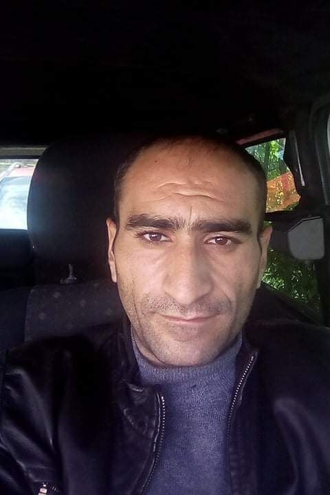  46111324  ARKADI, 42 ,    