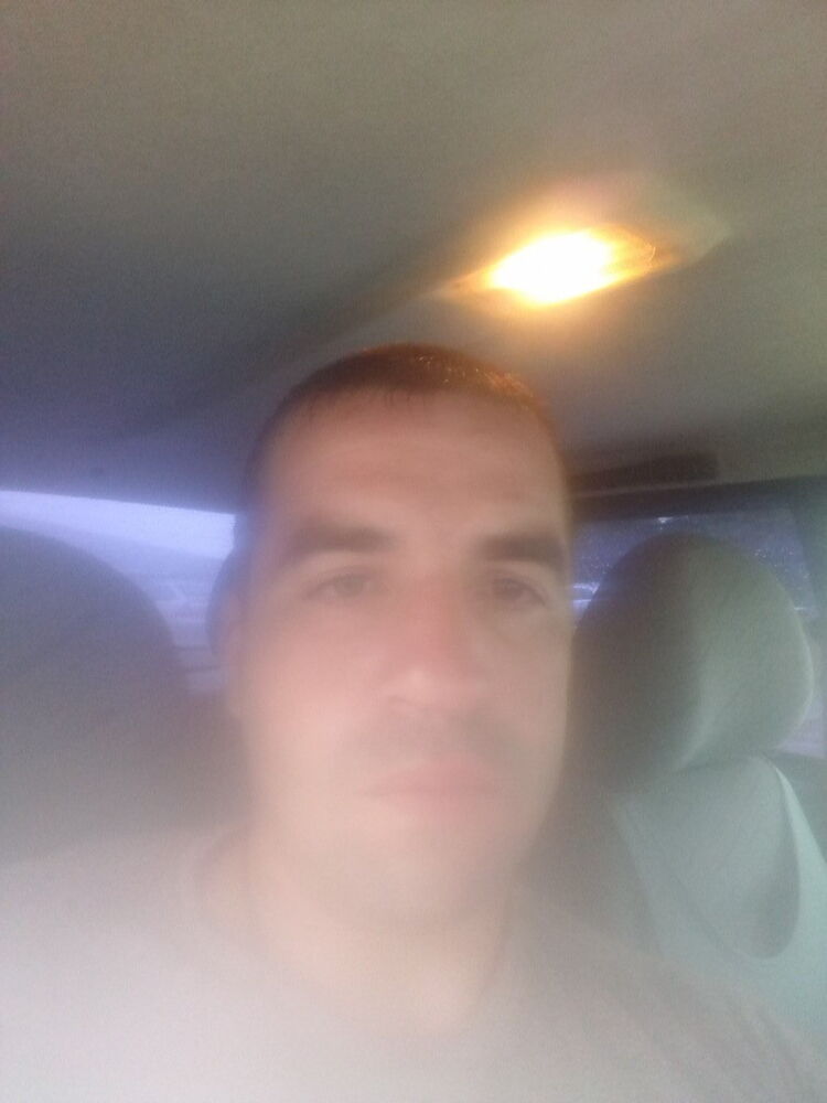  8053334  Sergej, 43 ,    