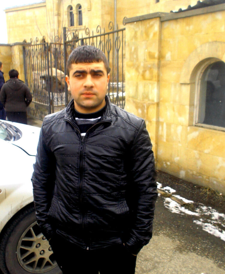  ,   Pargev, 30 ,   ,   , c 
