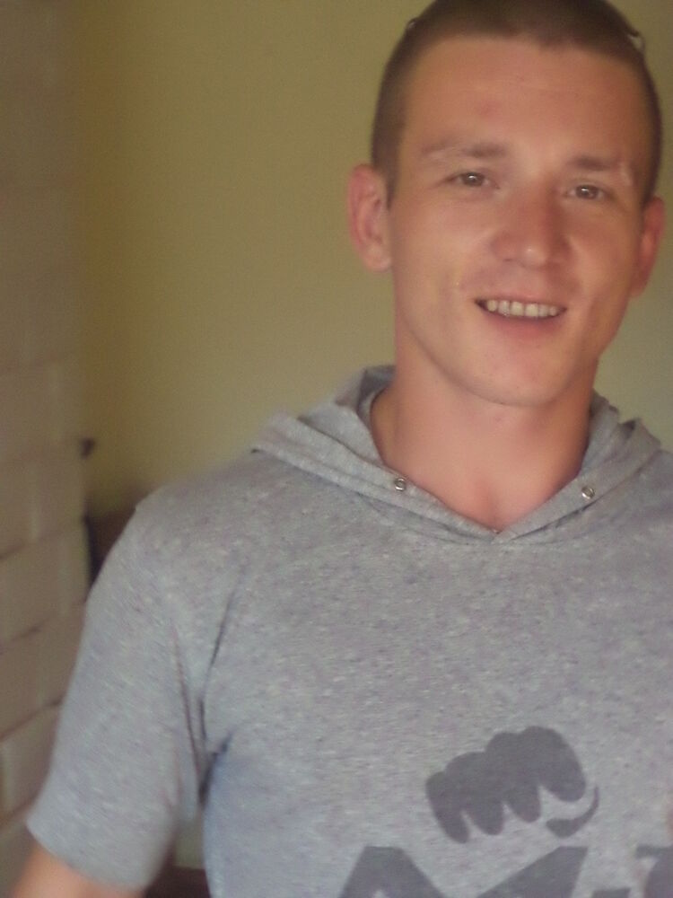  7344884  Aleksander, 36 ,    