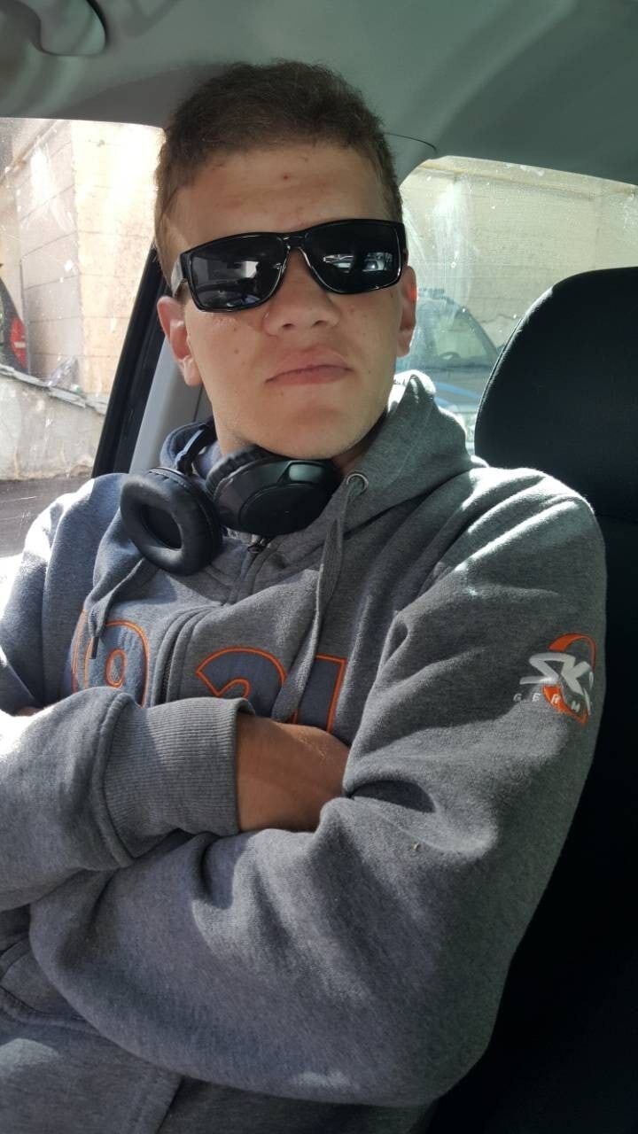  ,   , 24 ,   ,   