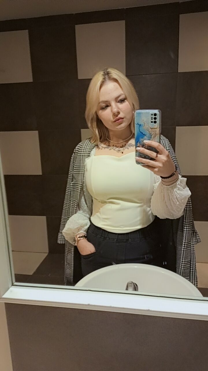  48706964  , 22 ,    