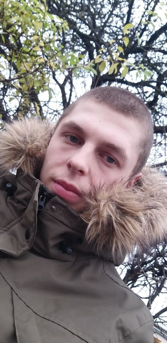  18411054  Kanjepe, 28 ,    