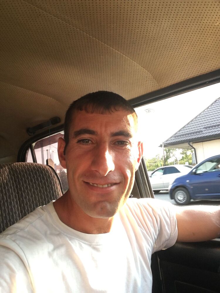  43659404  , 33 ,    --