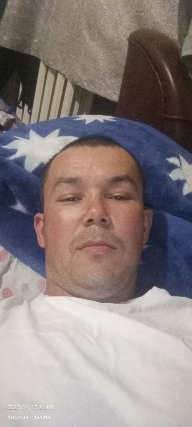  ,   Gulom, 36 ,   ,   