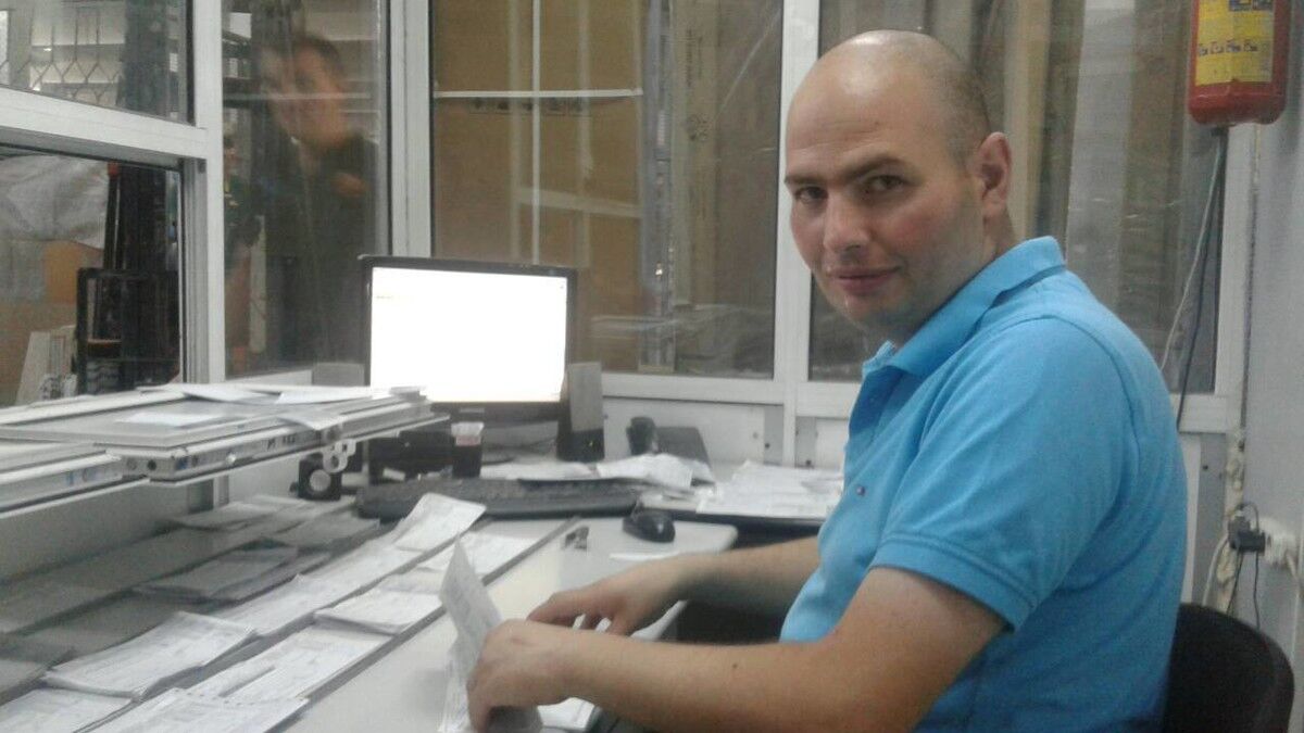  ,   Suren, 38 ,   ,   , c 