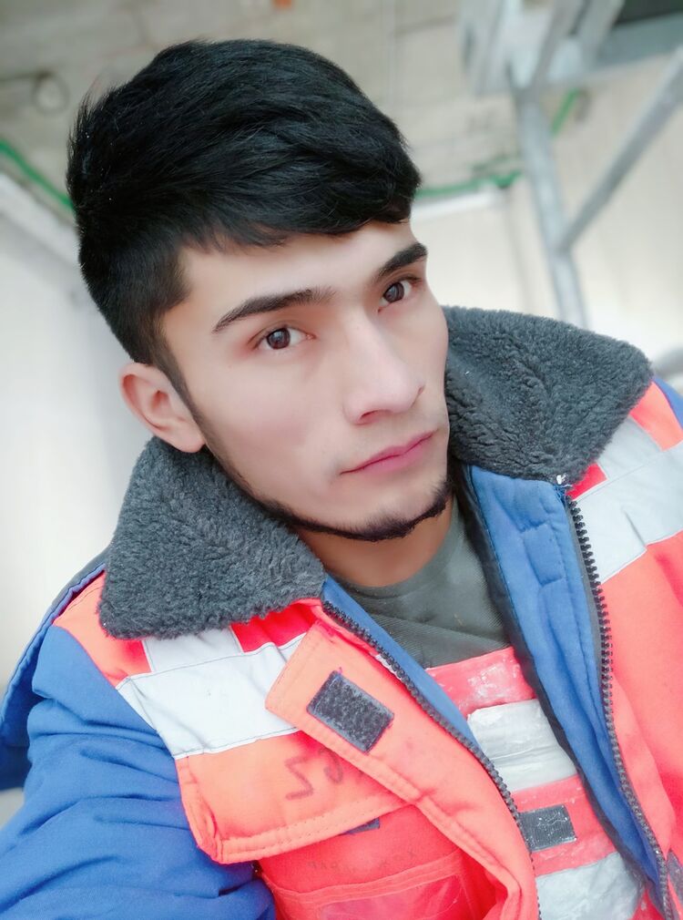  18375984  Xojiakbar, 30 ,    