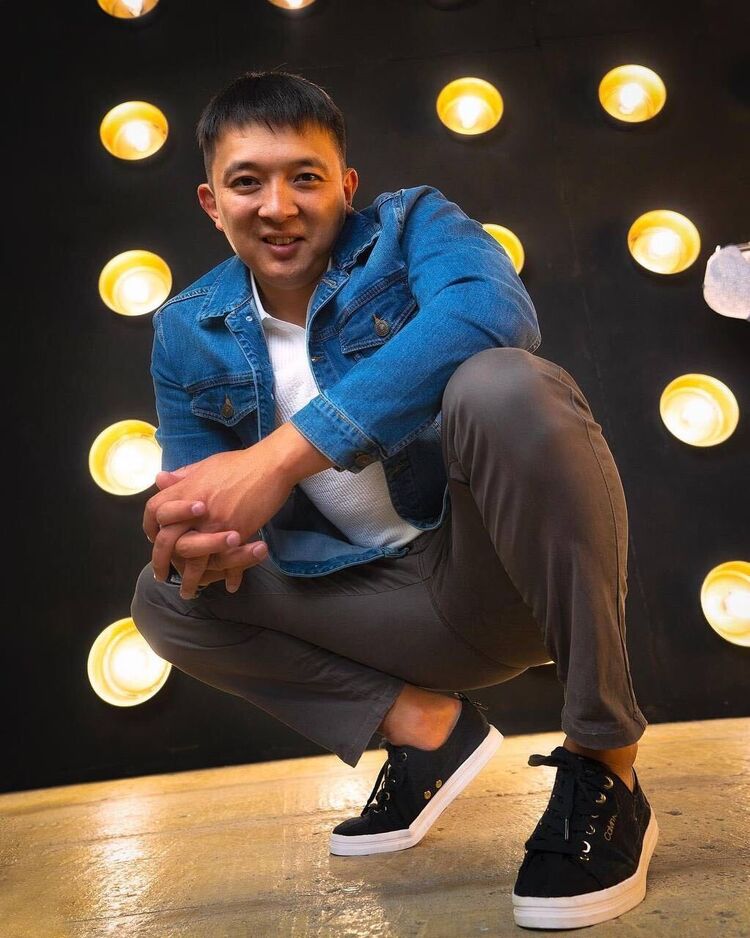  ,   Marsel, 30 ,   ,   