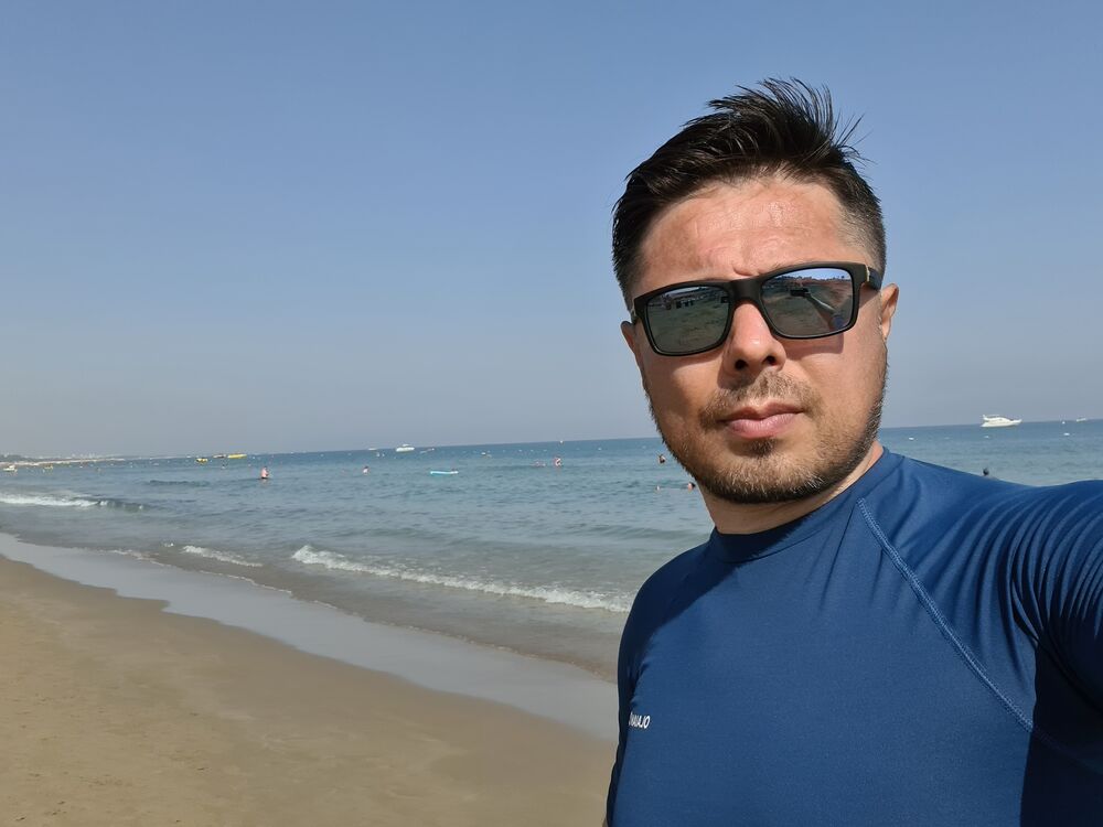  ,   Aleks, 43 ,   ,   , c , 