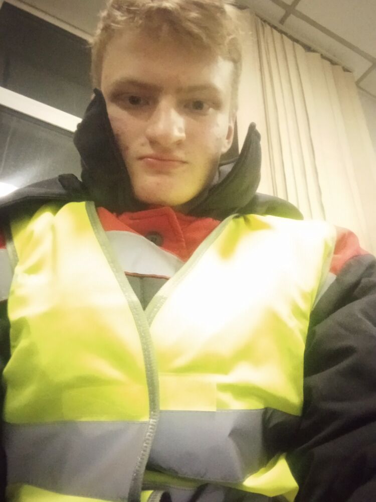  ,   Oleg, 18 ,   ,   , c 