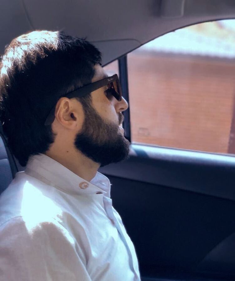  ?,   Alex, 25 ,   ,   
