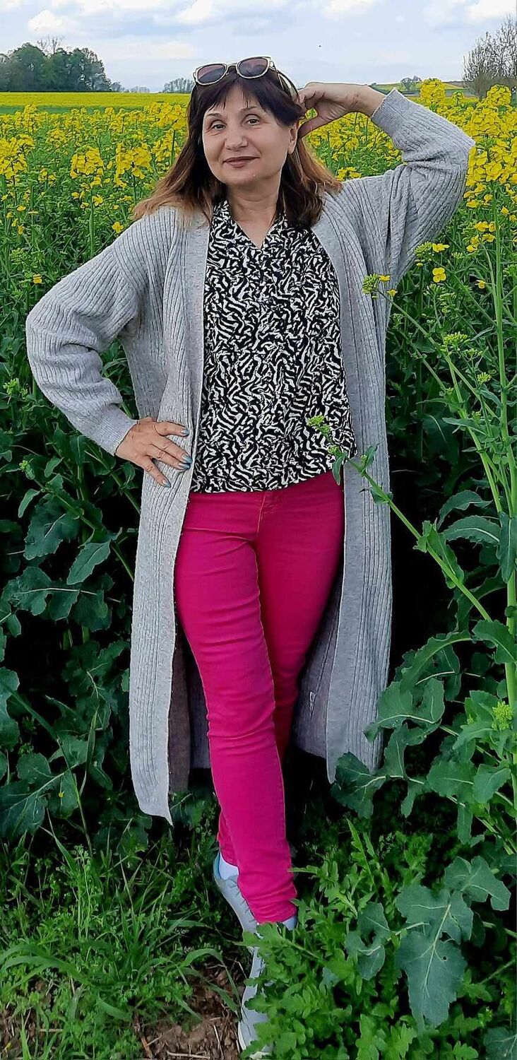 ���� 39525384 ������� Larisa, 50 ���, ���� ���������� � �����������