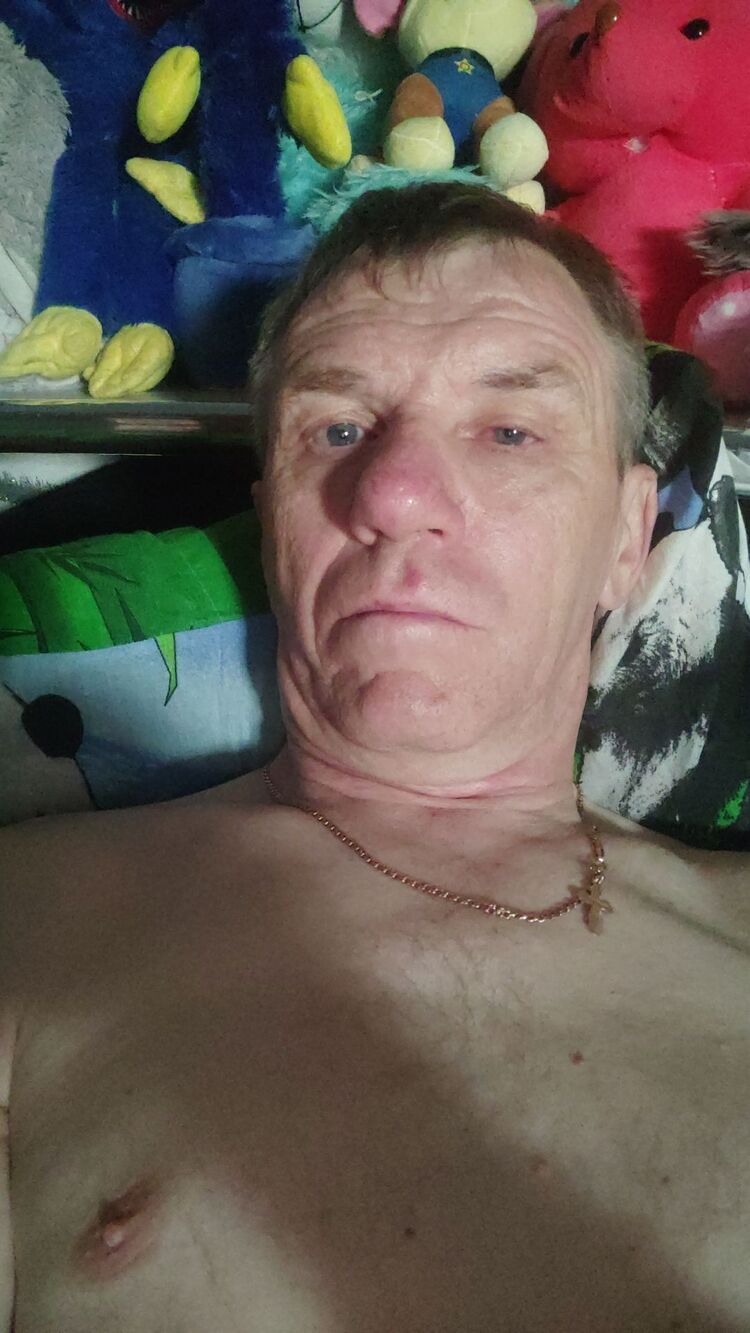 44061924  , 54 ,    