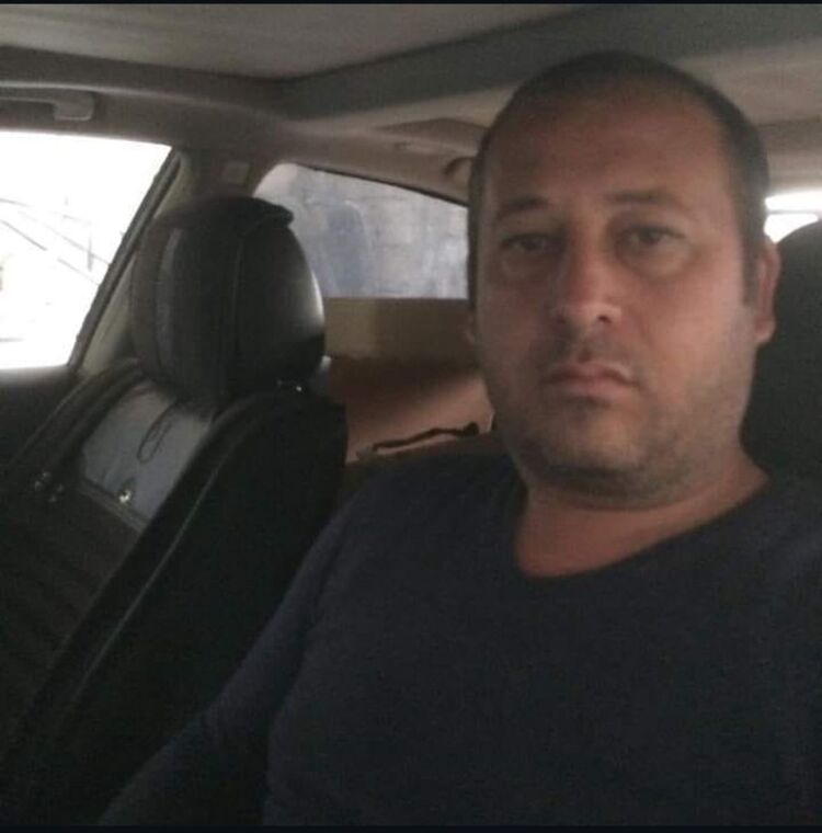  48329784  Baba, 41 ,    