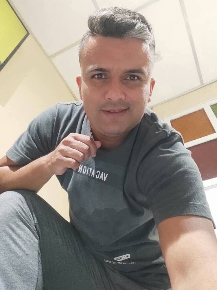  48675134  Jose Daniel, 38 ,    