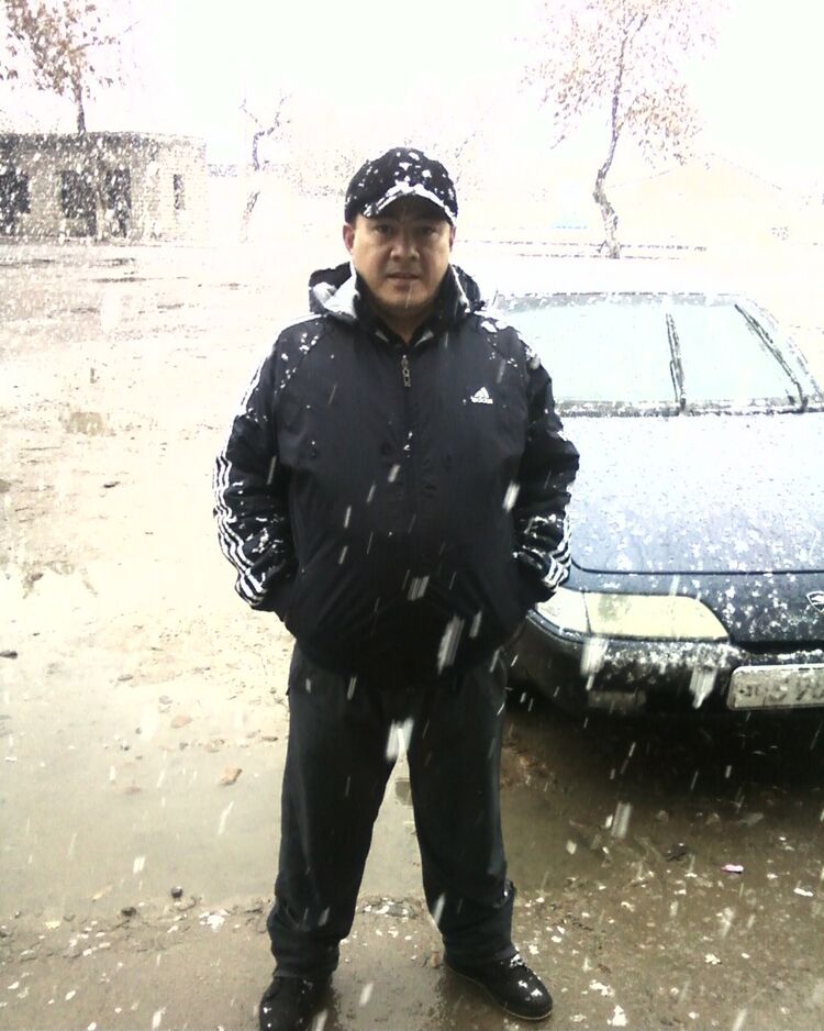  5406444  Mr Bek, 52 ,    