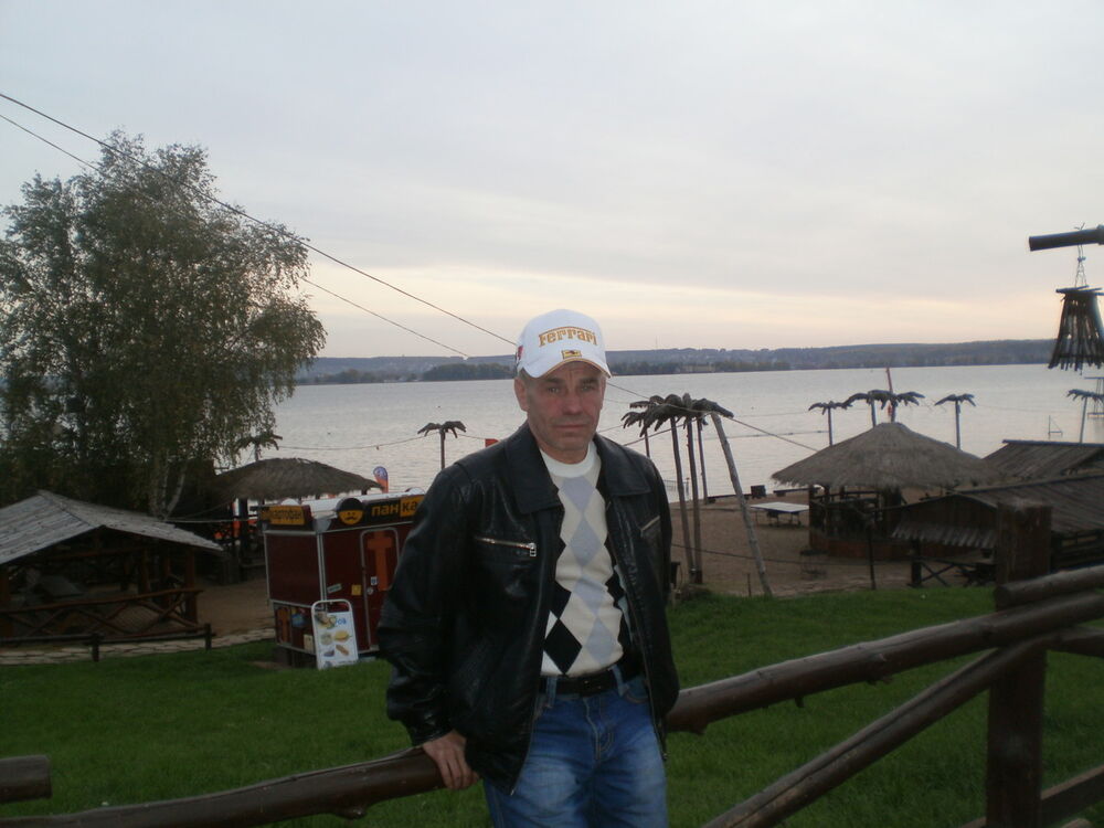  5838794  Oleg, 61 ,    