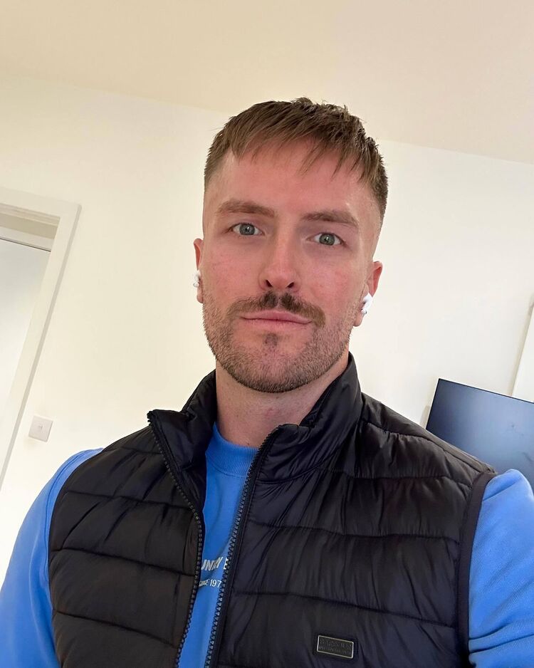 ���� 49905784 ������� ����, 35 ���, ���� ���������� � ������