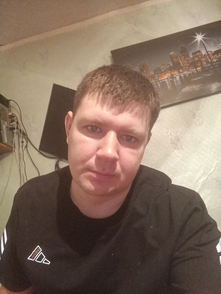 ,   Vladislav, 34 ,   ,   