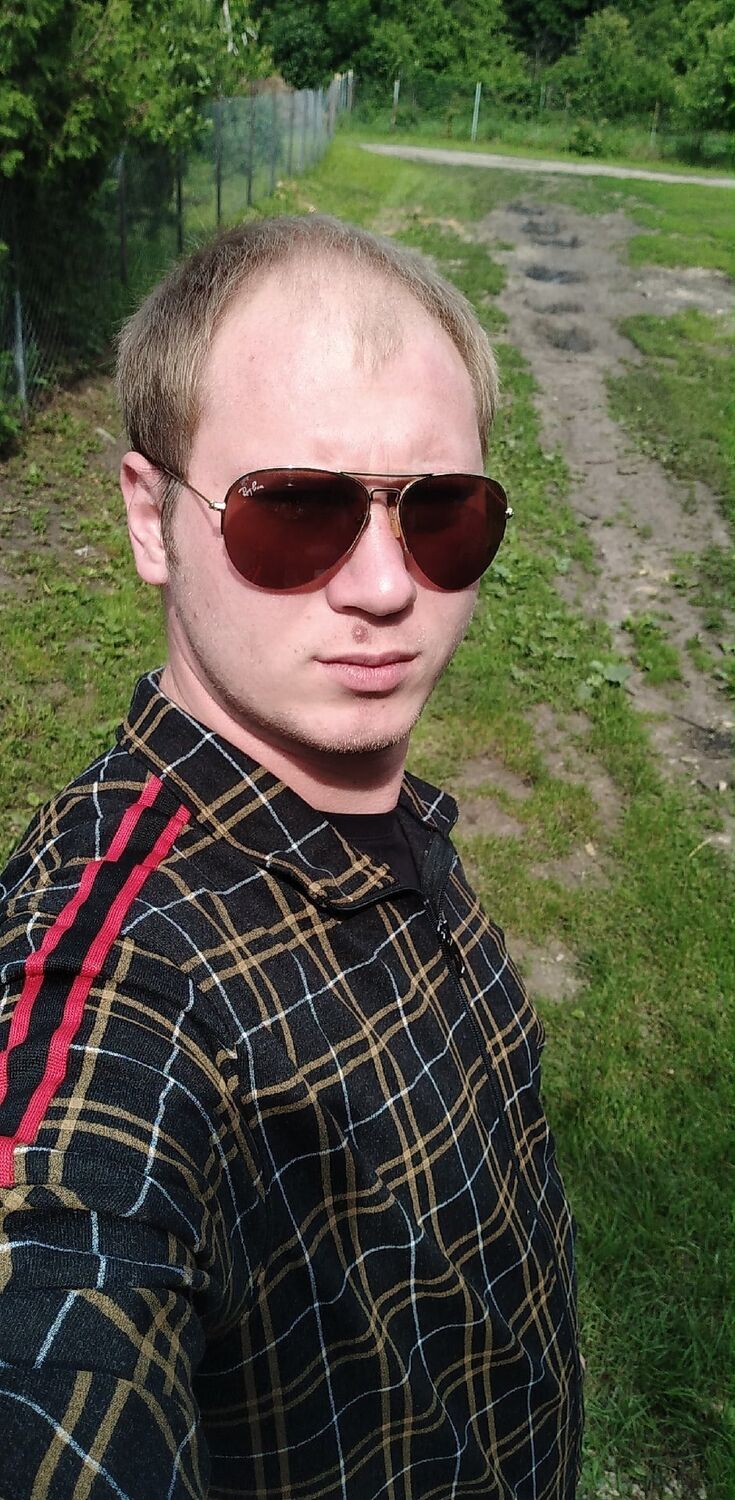  26486564  , 28 ,    