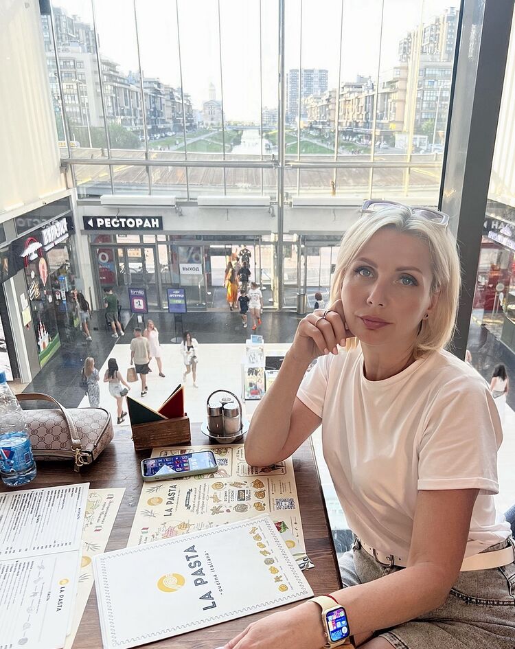  53780744  , 48 ,    -