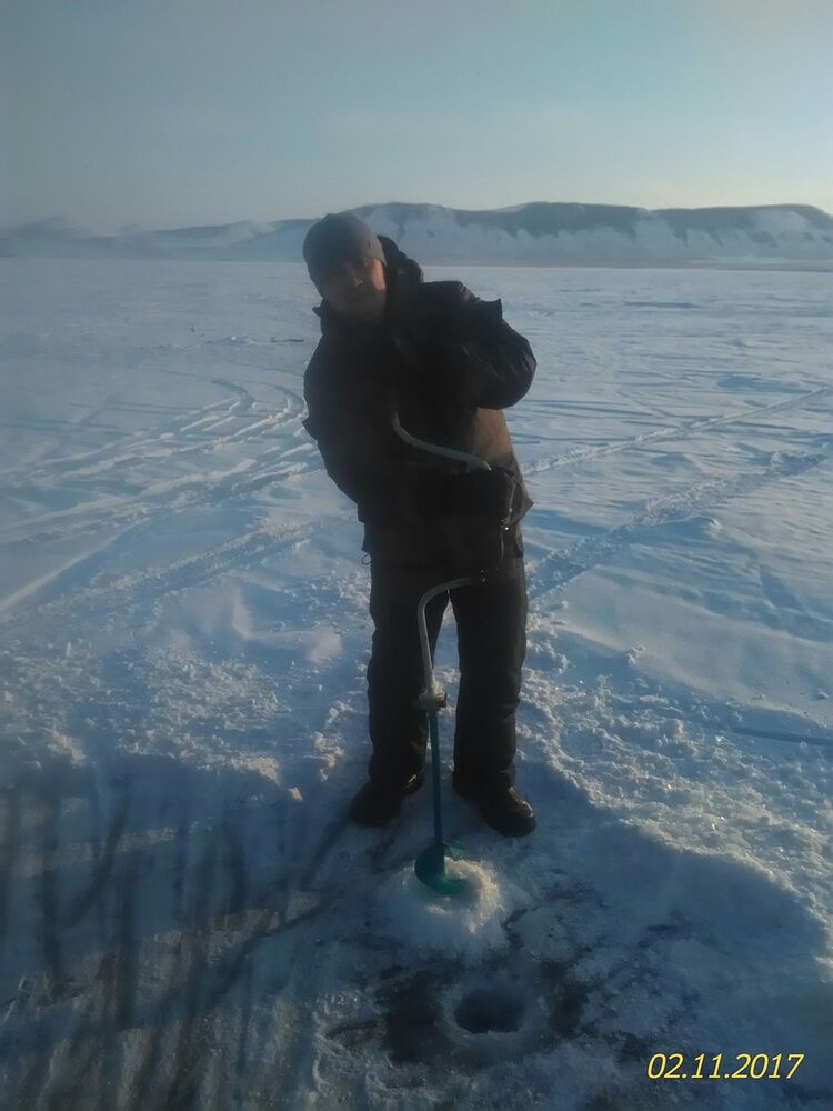  ,   Pavel, 40 ,   