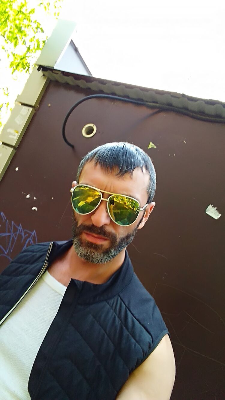  51352624  Dober, 43 ,    --