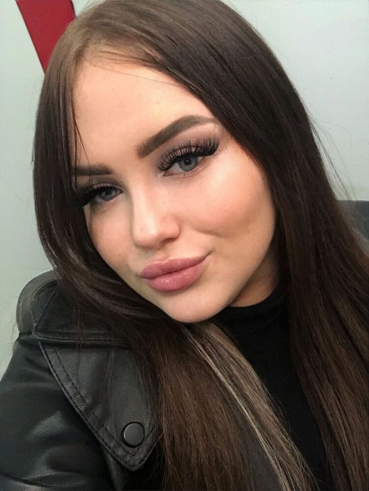  ,   Ekaterina, 25 ,     , c 