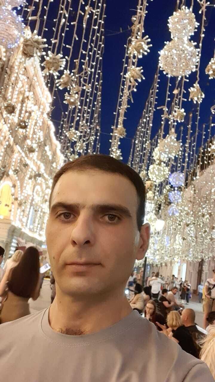  49566074  , 39 ,    