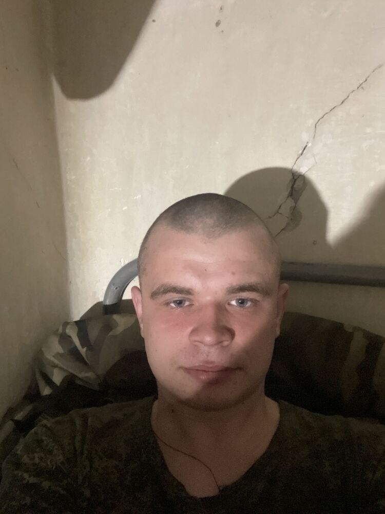  31963554  , 25 ,    