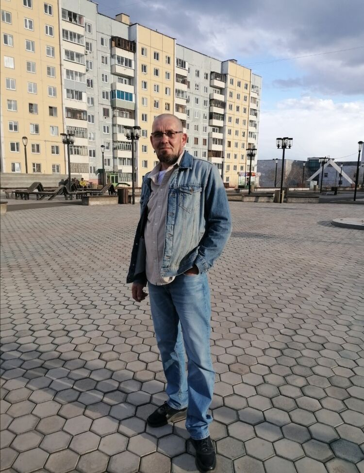  24327954  , 55 ,    