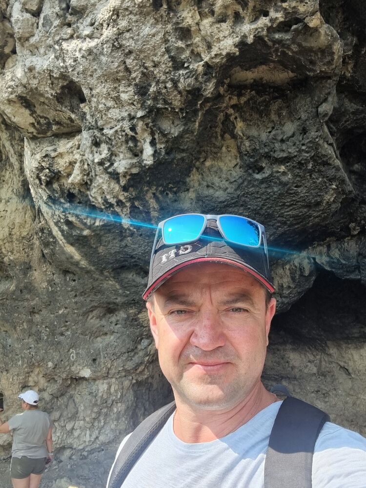  ,   Victor, 50 ,   c 