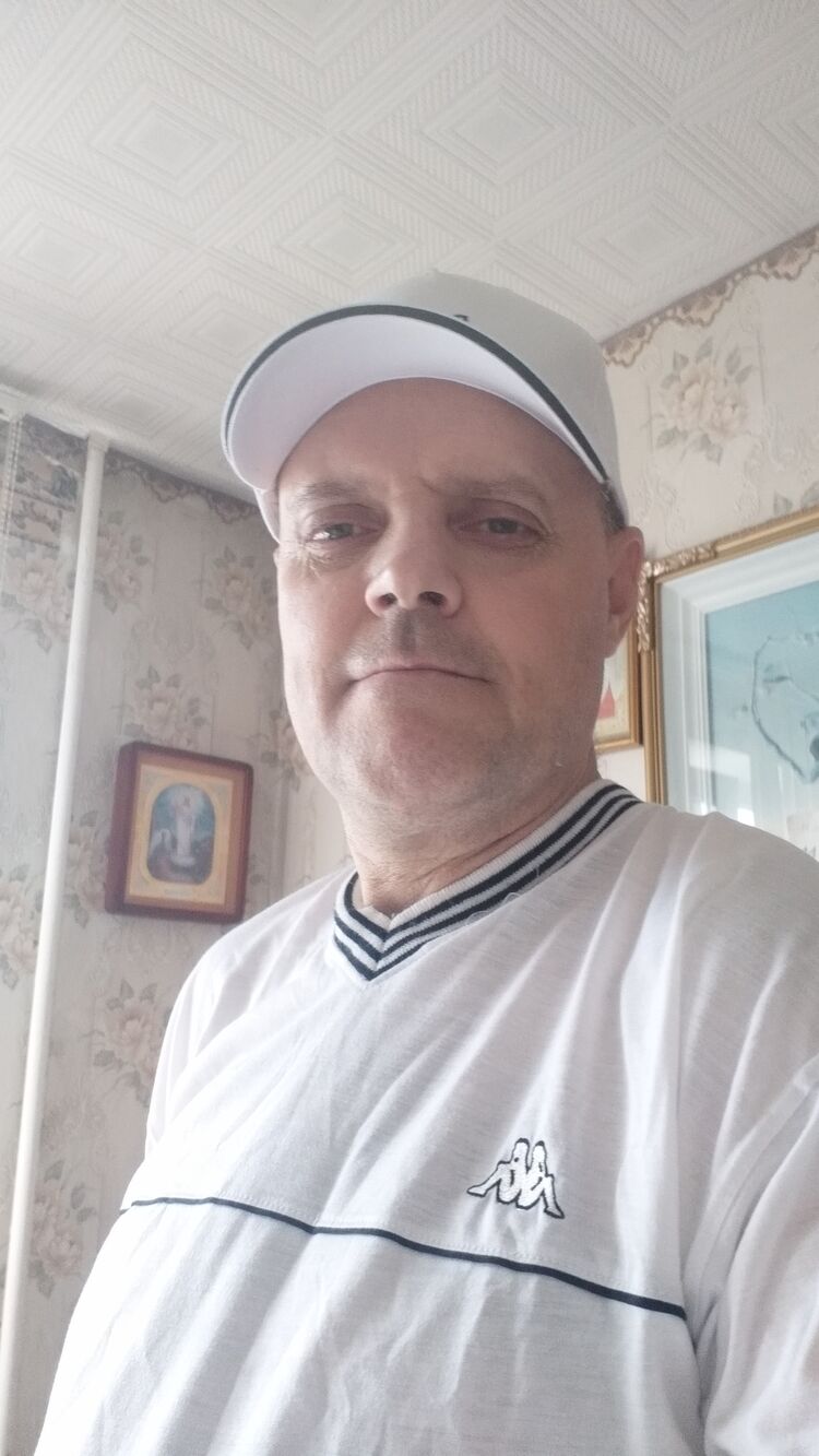  43862394  Shadrin, 52 ,    