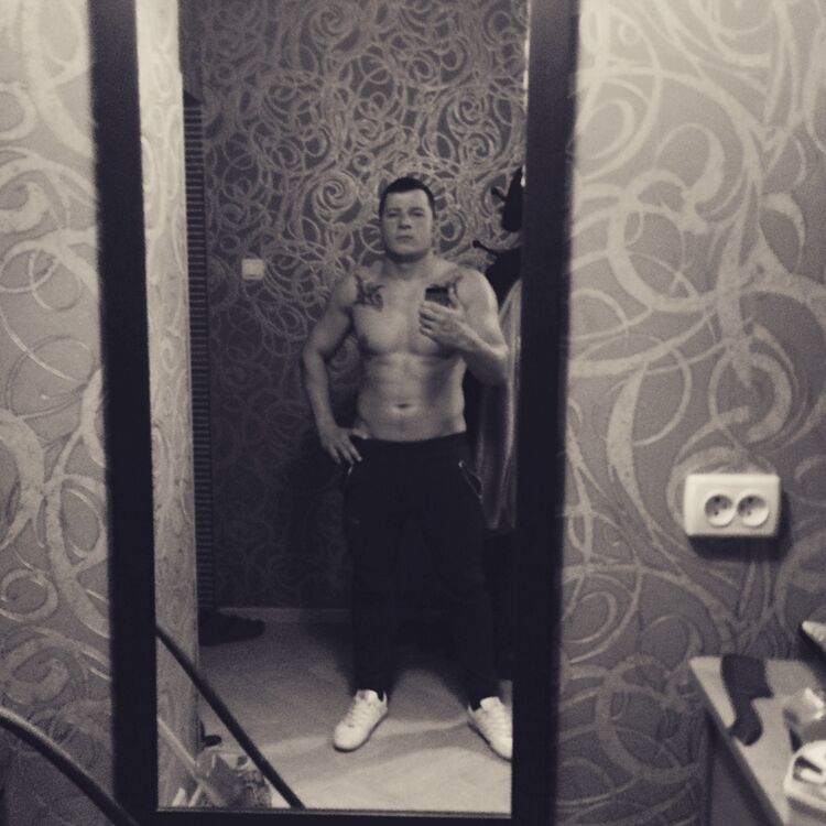  ,   Aleksandr, 35 ,   