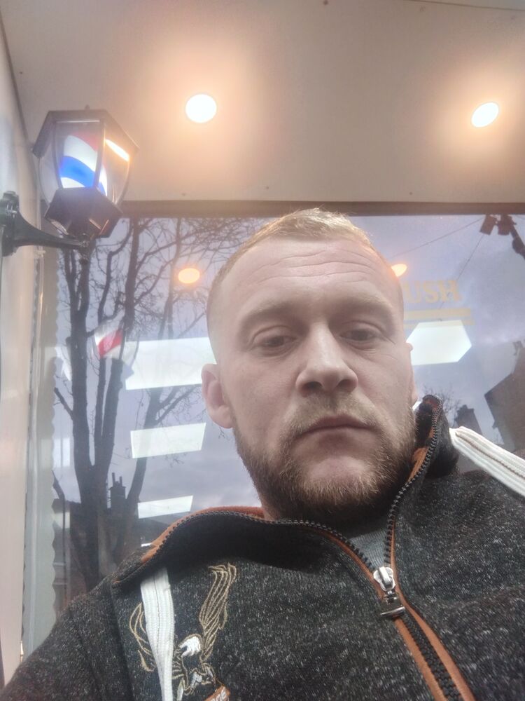  29046144  Slavic, 35 ,    Soho