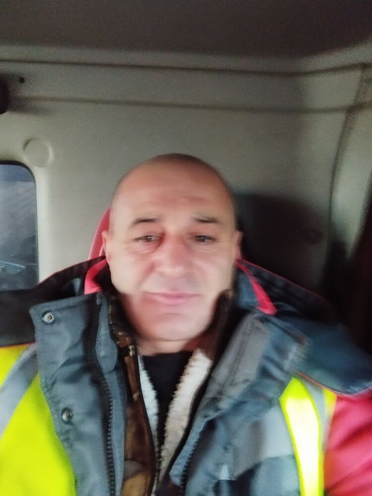  33890554  , 53 ,    