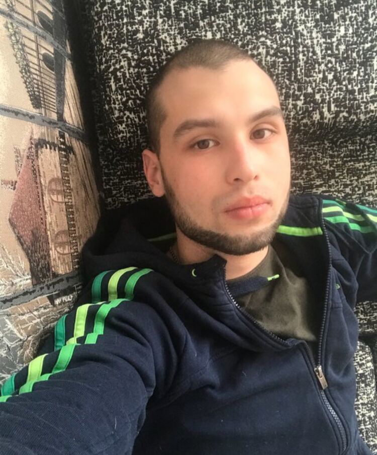  48839194  , 28 ,    