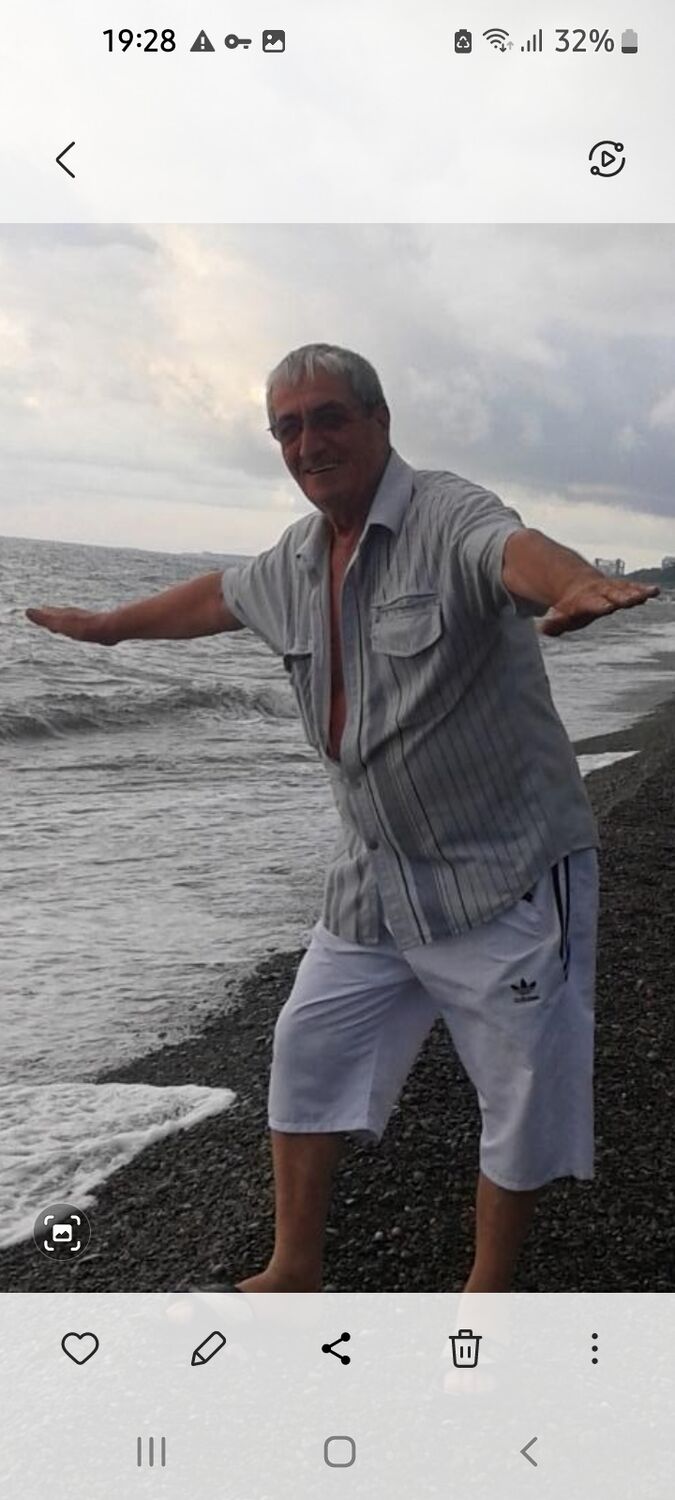  31936684  Ishkhan, 78 ,    