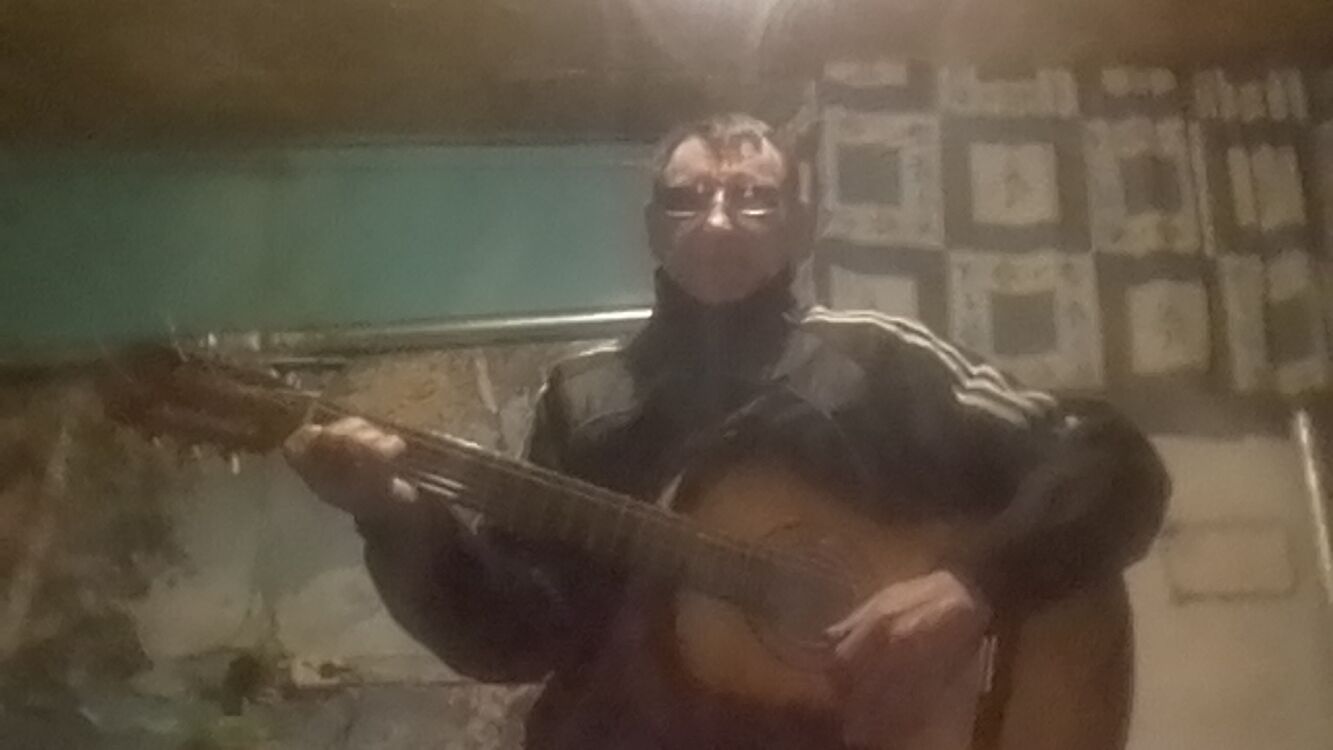  42130264  , 51 ,    