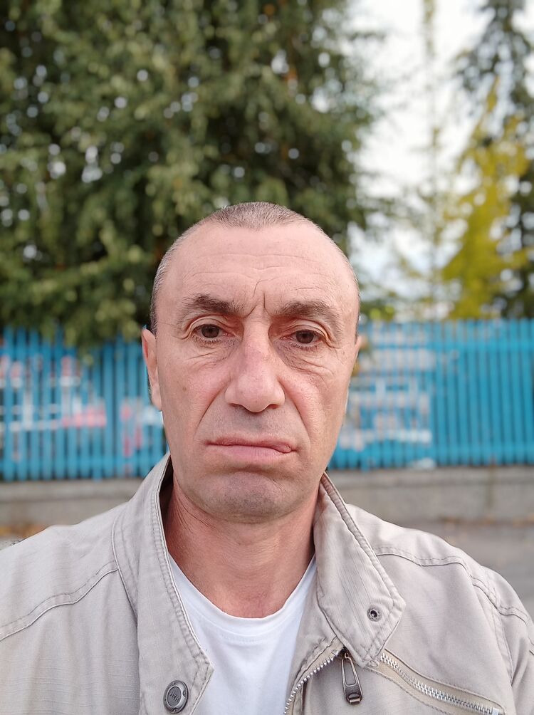  ,   Stepan, 52 ,   ,   