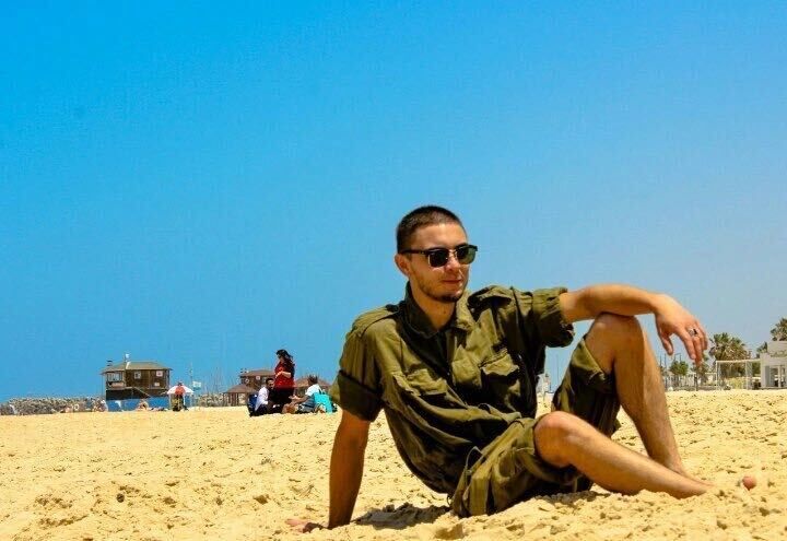 31783064  Oleg, 28 ,    