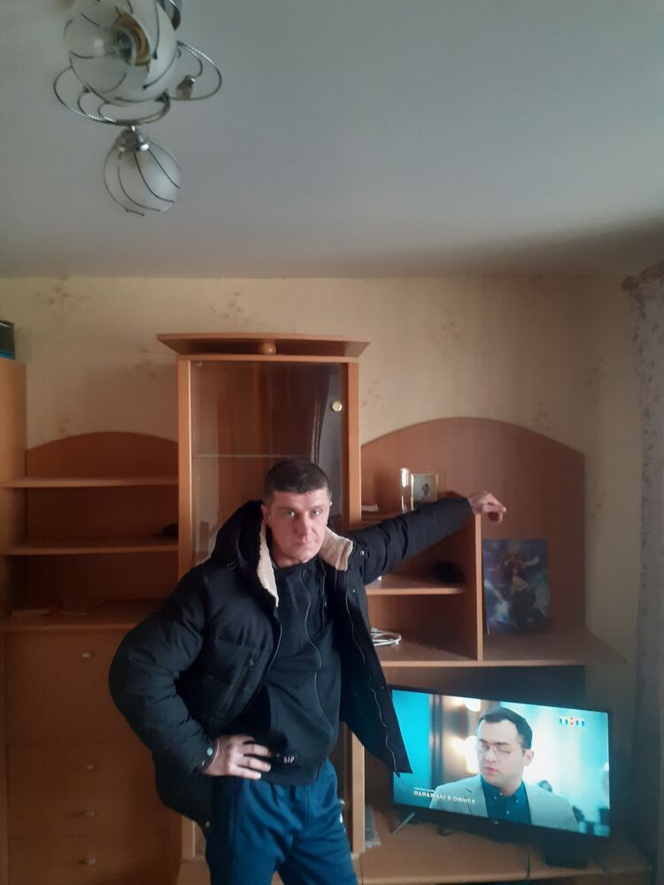  ,   Maxim, 40 ,     , c 